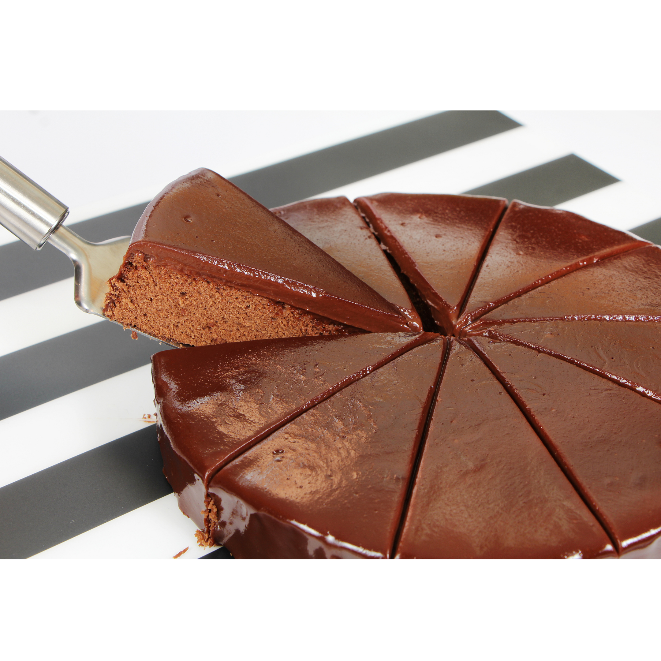 イトーヨーカドーのチョコパイホールケーキの店舗や値段は 通販はある 沸騰ワードchannel